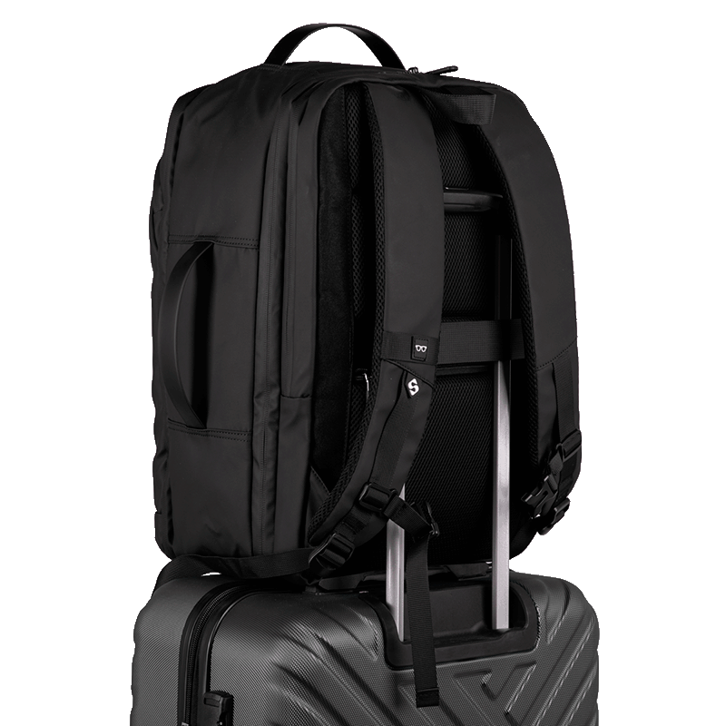 Mochila Grande com Expansível Sestini Dry - Preto